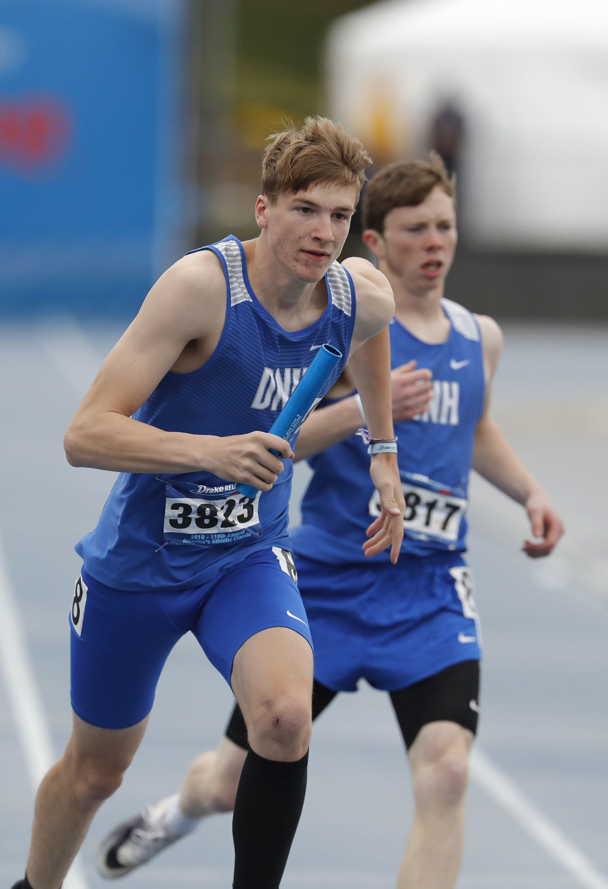 042718mp-DrakeRelays-boys-4x400-3
